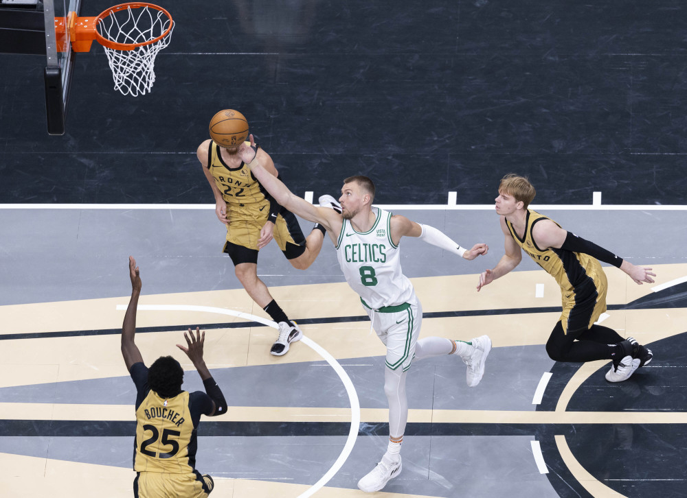 赛地聚焦：NBA季后赛窗口期热度飙升；波士顿凯尔特人止住颓势；目标明确；球探报告显示潜力的简单介绍