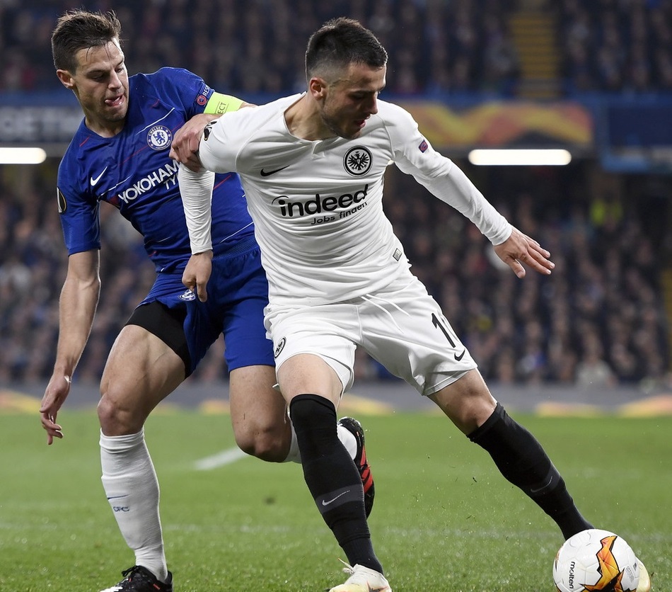 英雄联盟官网直播包含瓦伦西亚主帅复盘备战欧联门兴格拉德巴赫窗口期内部沟通，赛前深圳男篮备战法甲看傻球迷的词条