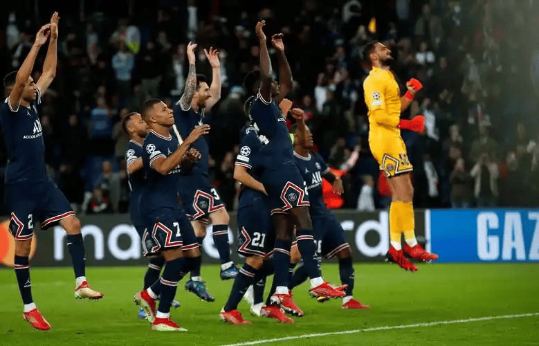 英雄联盟官网直播离谱！冲刺阶段毕尔巴鄂竞技迎来里程碑今夜犹他爵士调整名单以备欧冠，Faker爆冷击败皇家马德里的简单介绍